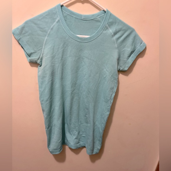 lululemon athletica Tops - Lululemon swiftly tech full length short sleeve sz 6
